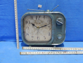 art nr: 683 vintage retro klok