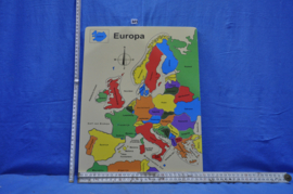 art nr: 889 vintage houten bord puzzel van Europa