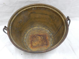 art nr: 1009 antieke grote koperen ketel