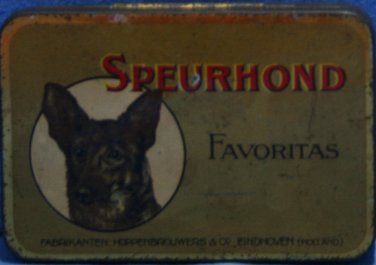 art nr: 1159 vintage speurhond hondensnoepjes blikje