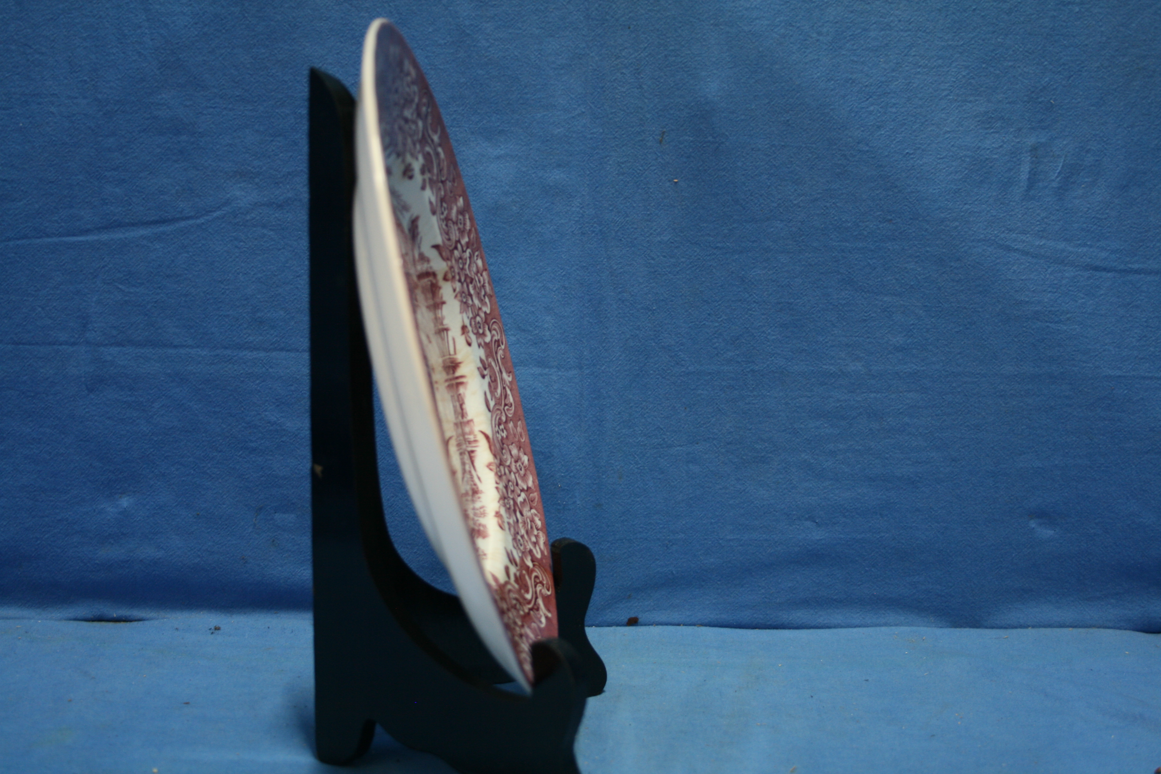 art nr: 825 vintage Iron Stone Royal Tudor ware