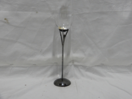 art nr: 945 antieke zilveren lange kunstvoet met glas erop