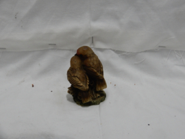art nr: 933 vintage GEWI beeldje van twee knuffelende vogels