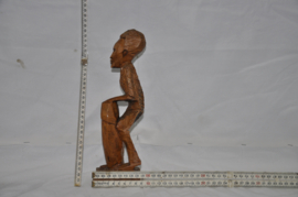 art nr: 919 vintage handgesneden beeldje uit Haïti