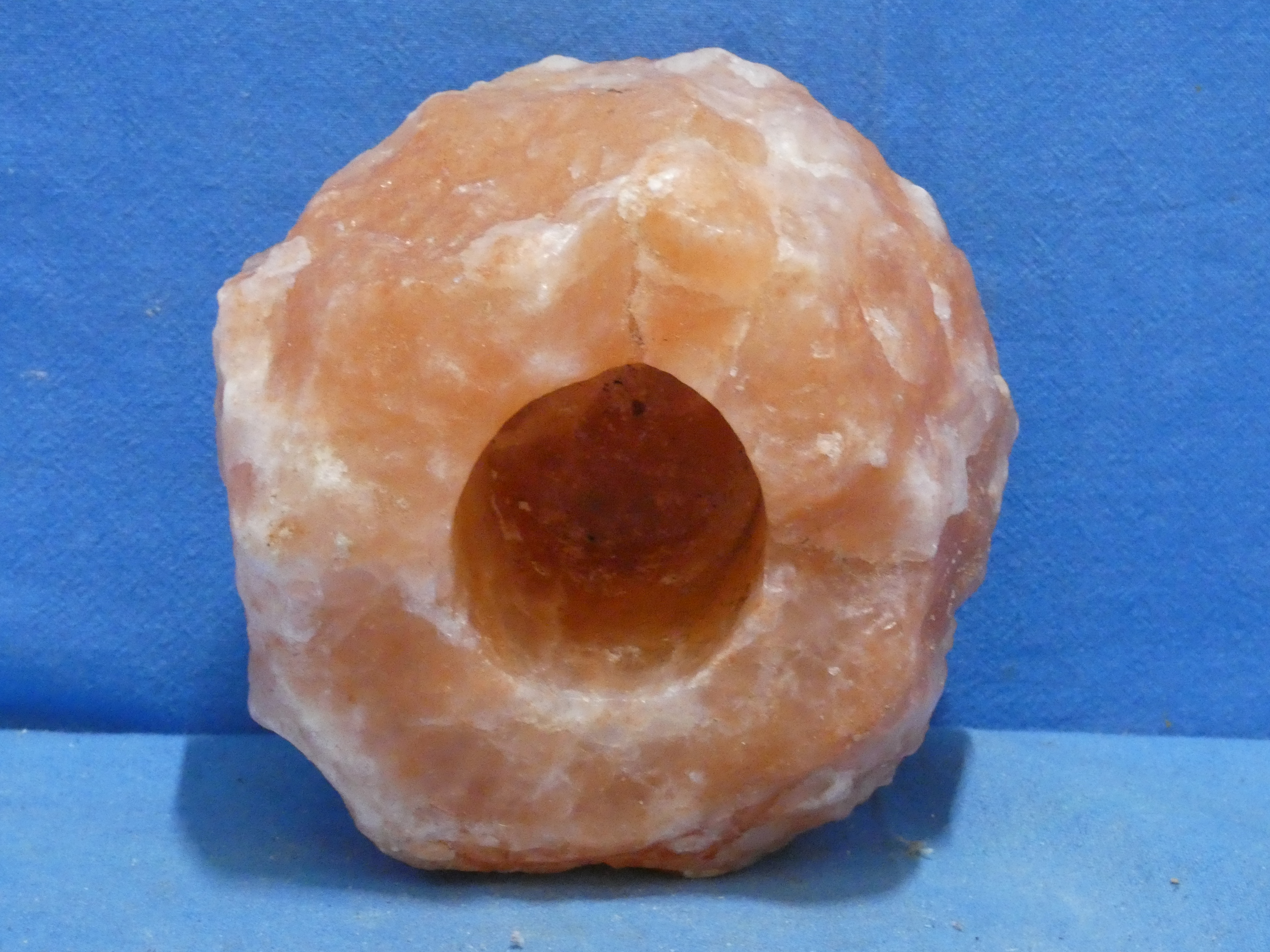 art nr: 1259 vintage waxinelichtjes houder van zoutsteen
