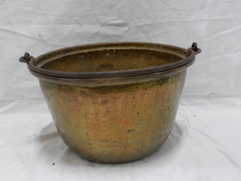 art nr: 1009 antieke grote koperen ketel