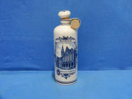 art nr: 1027 vintage stenen likeurfles voor de universiteit in Groningen