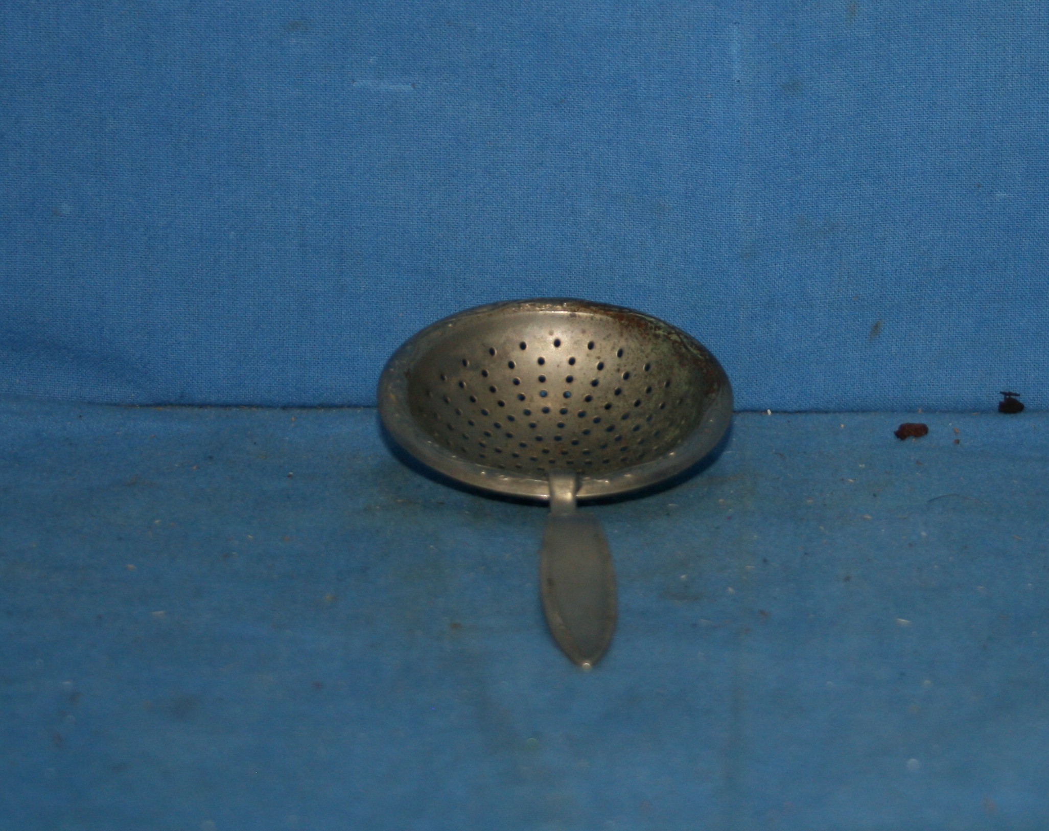 art nr: 98 vintage zilveren thee zeefje