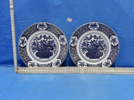 art nr: 790 vintage Delfts Blauwe schaal bloemmotief uit Maastricht
