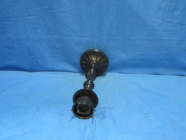 art nr: 1488 antieke bronzen kandelaar