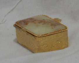 art nr: 1013 antiek messing pillendoosje