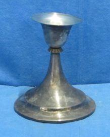art nr: 433 vintage verzilverde kaarsenstandaard