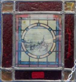 art nr: 643 vintage glas in lood raam met afbeelding ijs tafereel