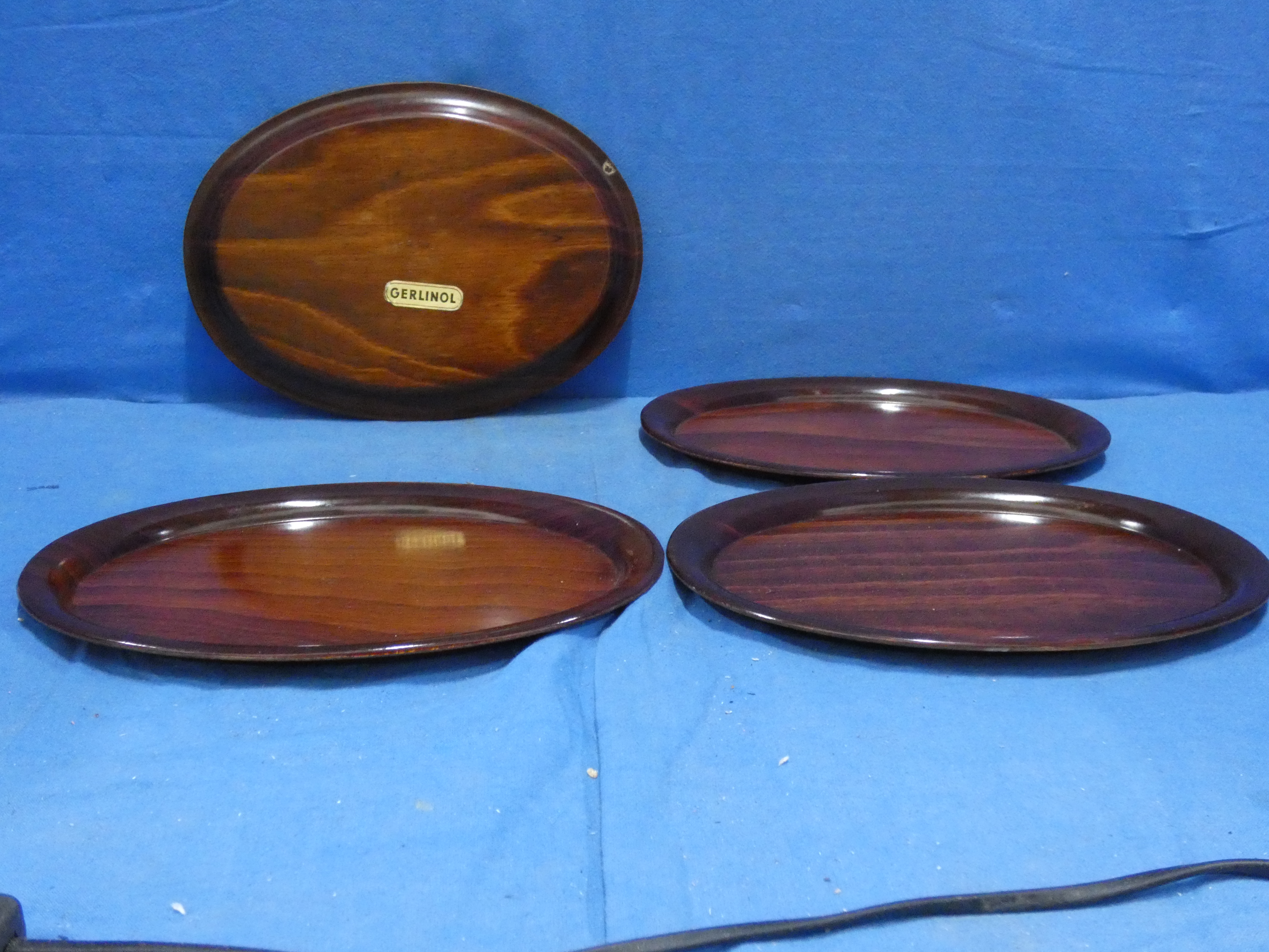 art nr: 1226 vintage 4 dienbladen van Gerling Gerninol
