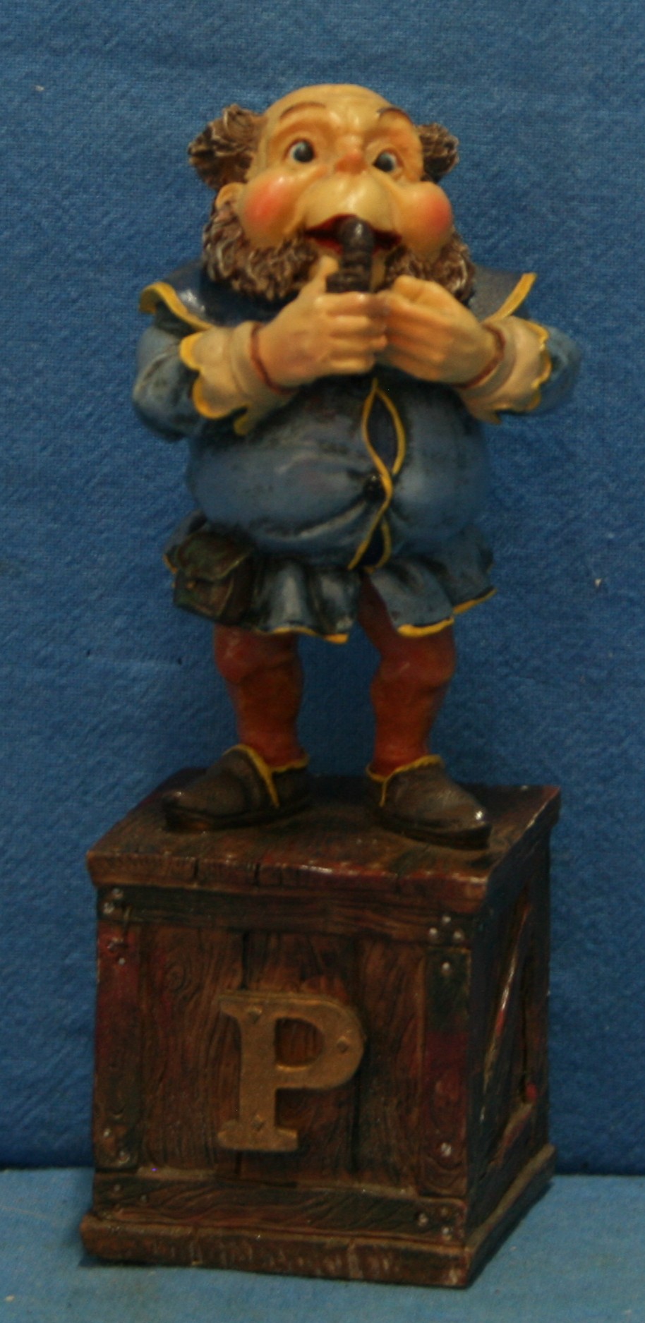 art nr: 1149 vintage Efteling Laaf met letter P