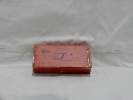 art nr: 975 vintage doosje met damstenen