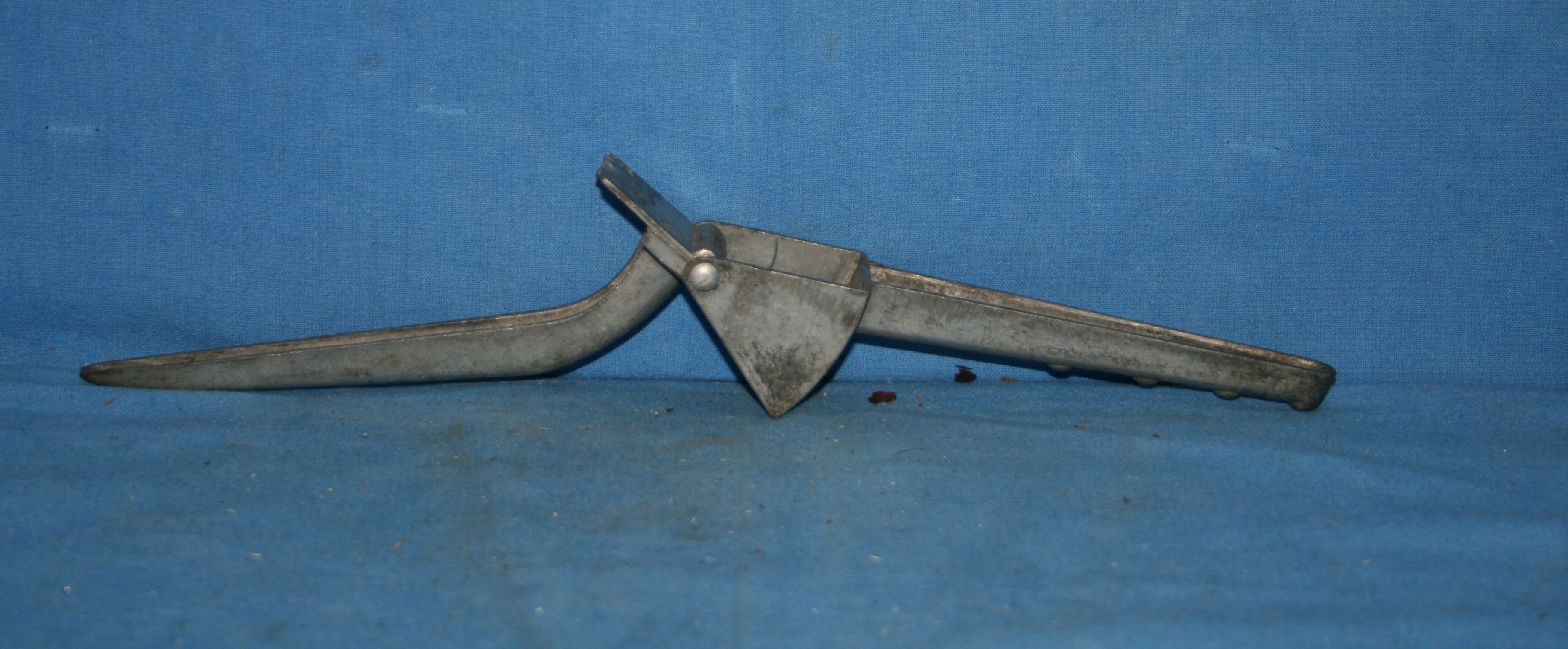 art nr: 1073 vintage knoflook handpers