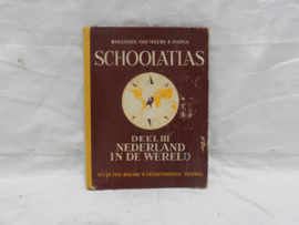 art nr: 951 vintage schoolatlas uit de jaren 60 voor kinderen