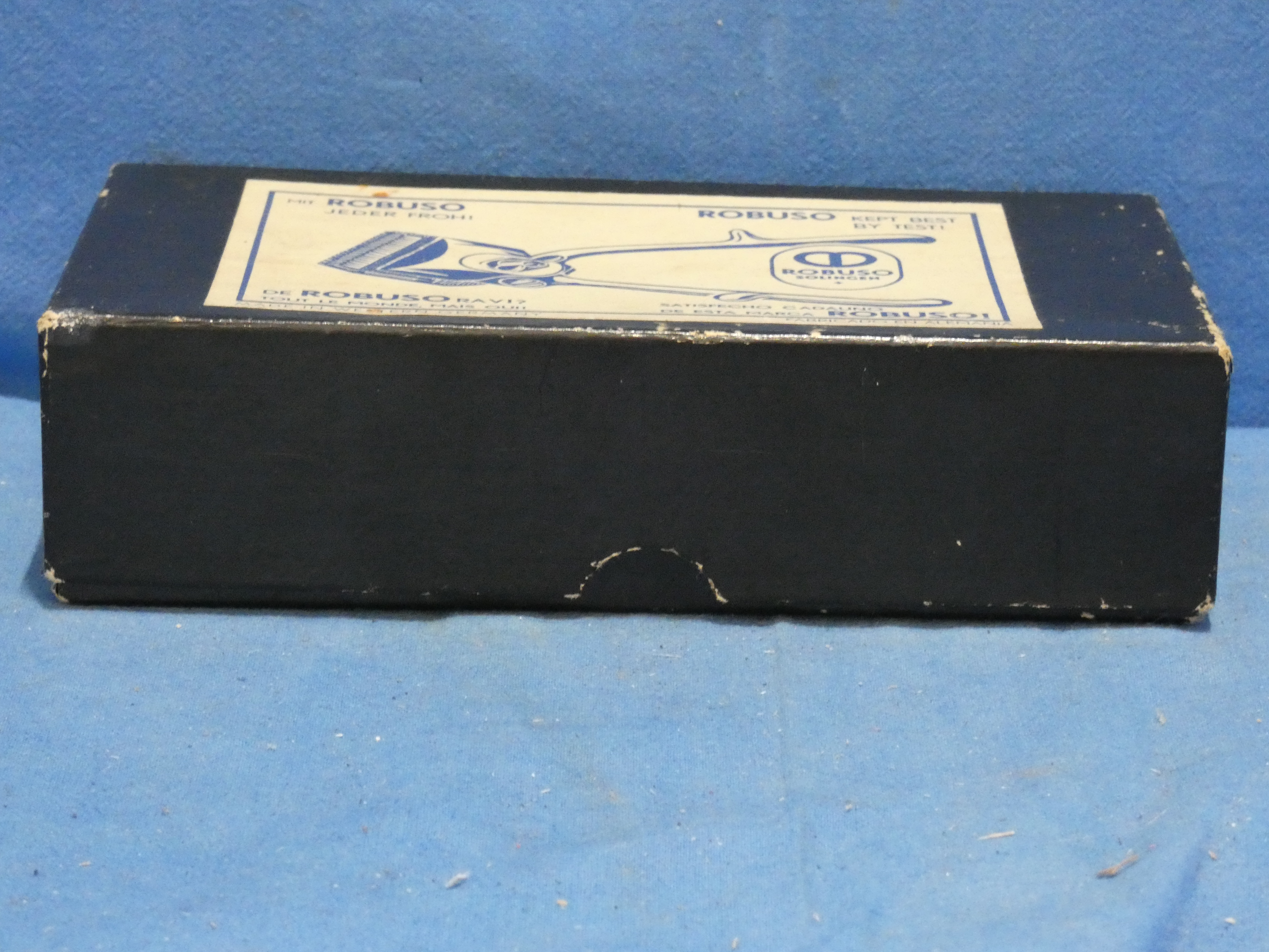 art nr: 1196 antieke Robuso hand tondeuse