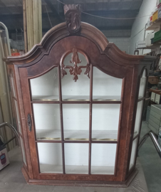 art nr: 637 vintage vitrine kast voor aan de wand