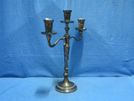 art nr: 1501 vintage verzilverde kaarsen standaard