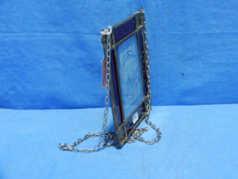 art nr: 643 vintage glas in lood raam met afbeelding ijs tafereel
