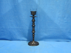 art nr: 1488 antieke bronzen kandelaar