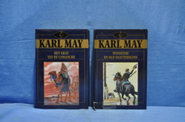 art nr: 879 vintage boekenserie van 6 boeken van Karl May