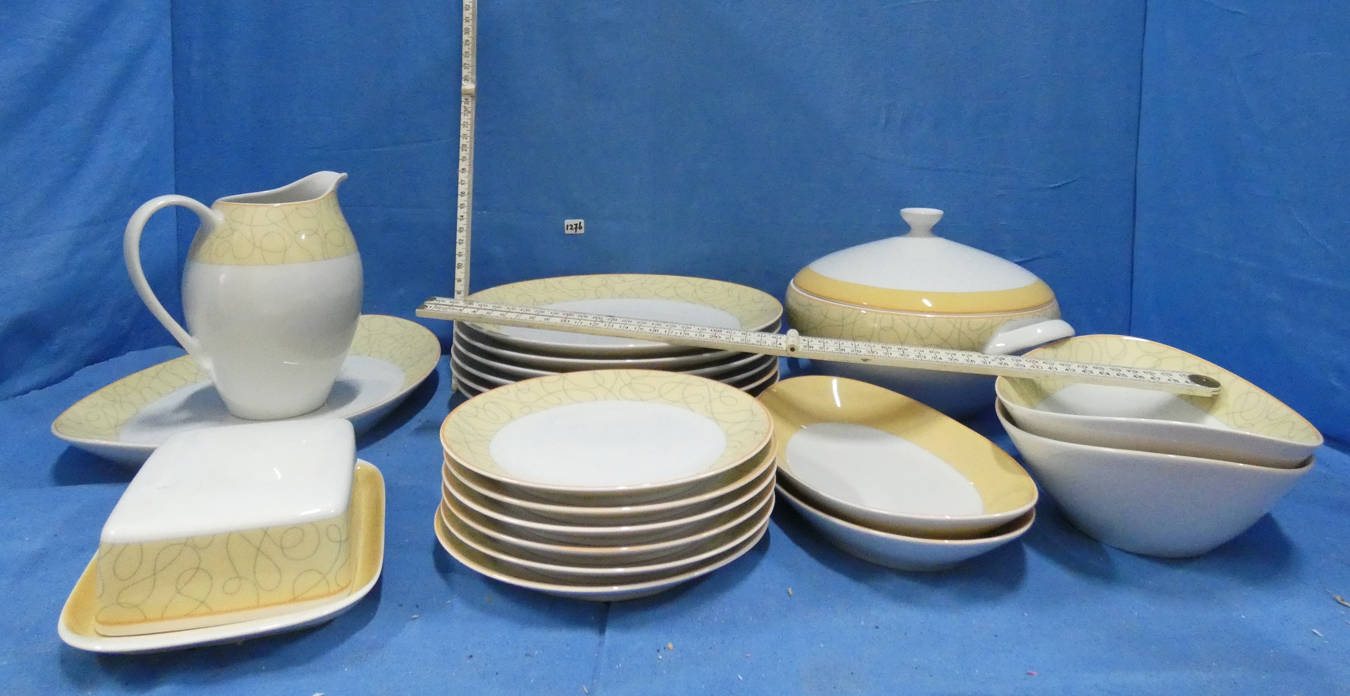 art nr: 1276 vintage 28 delig eetservies