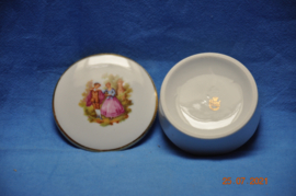 art nr: 123 vintage Royal Crown ceramieken potje