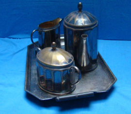 art nr: 365 antiek verzilverd Engels thee servies