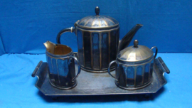 art nr: 365 antiek verzilverd Engels thee servies