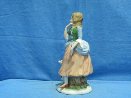 art nr: 1473 vintage porseleinen beeldje vrouw met hond