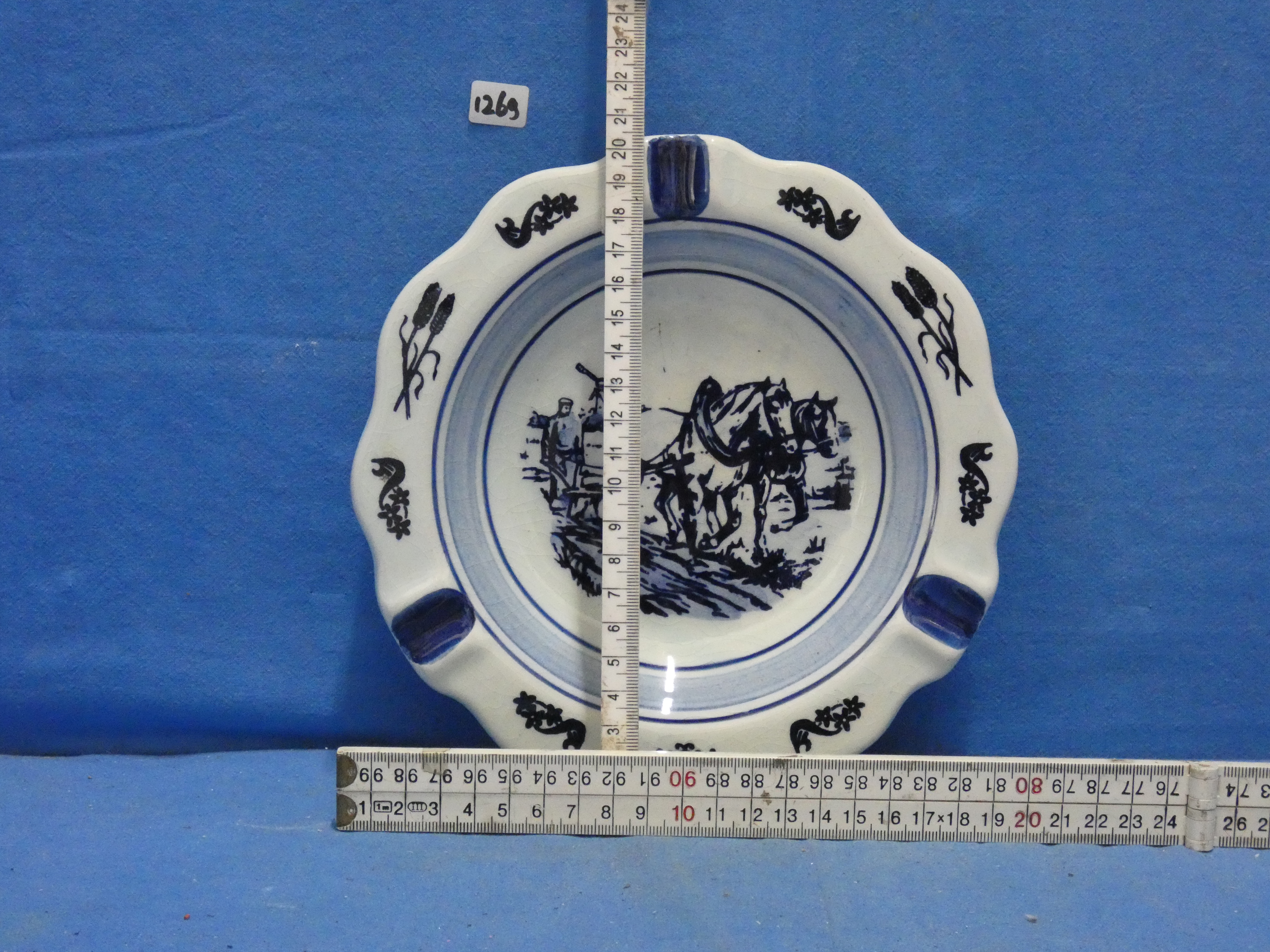 art nr: 1269 vintage Delft Blauwe handgemaakte asbak