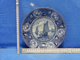 art nr: 783 vintage Delfts Blauw schaal zeilschepen op het IJsselmeer