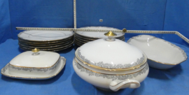 art nr: 1297 antieke eetservies van Honenberg uit Duitsland