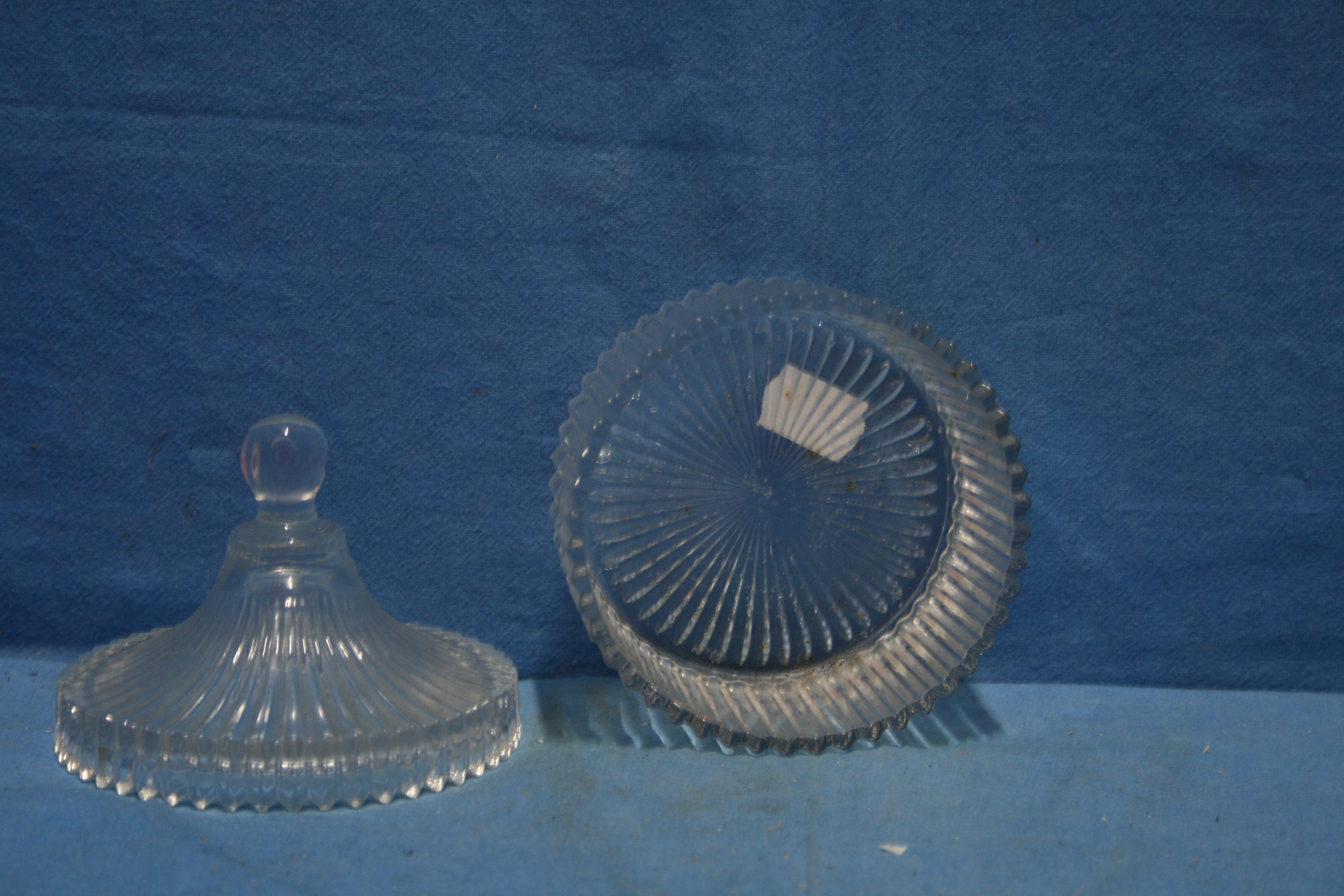 art nr: 1153 vintage decoratieve bonbon pot met deksel