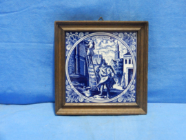 art nr: 859 antieke Delft Blauwe wandtegel van de Loodgieter
