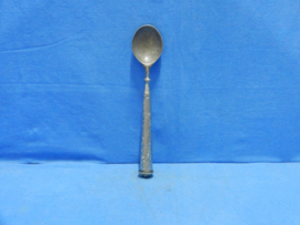 art nr: 1055 vintage tinnen vork en lepel met zilveren steel