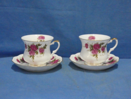 art nr: 1337 vintage kop en schotel van Royal Ascot Red Rose