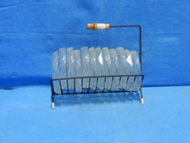 art nr: 761 vintage rek met glazen onderzetters