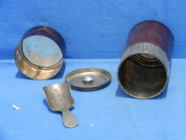 art nr: 1039 vintage babyflesvoeding koper bewaarkoker