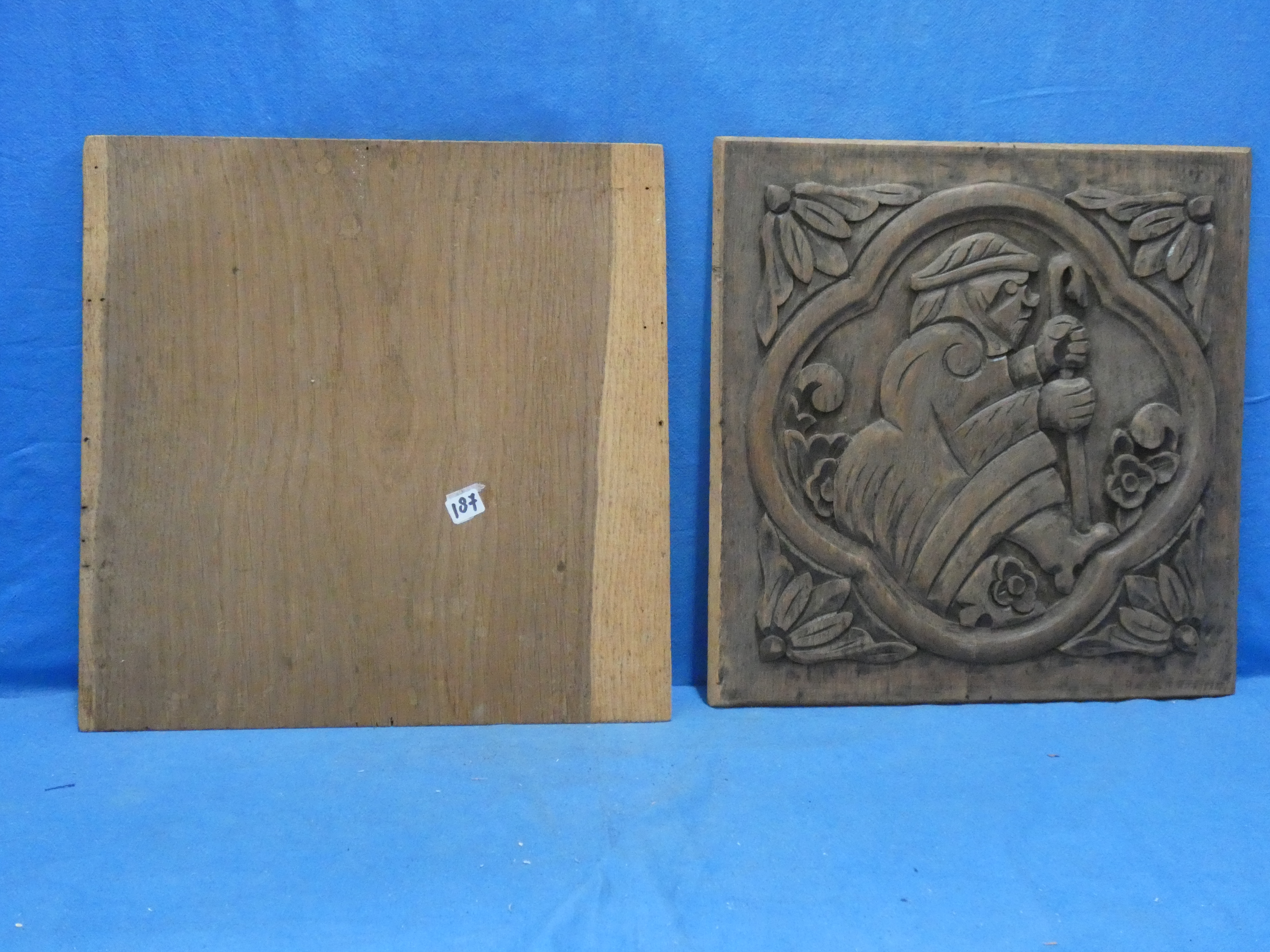 art nr: 187 vintage 2 houten handgesneden plaques