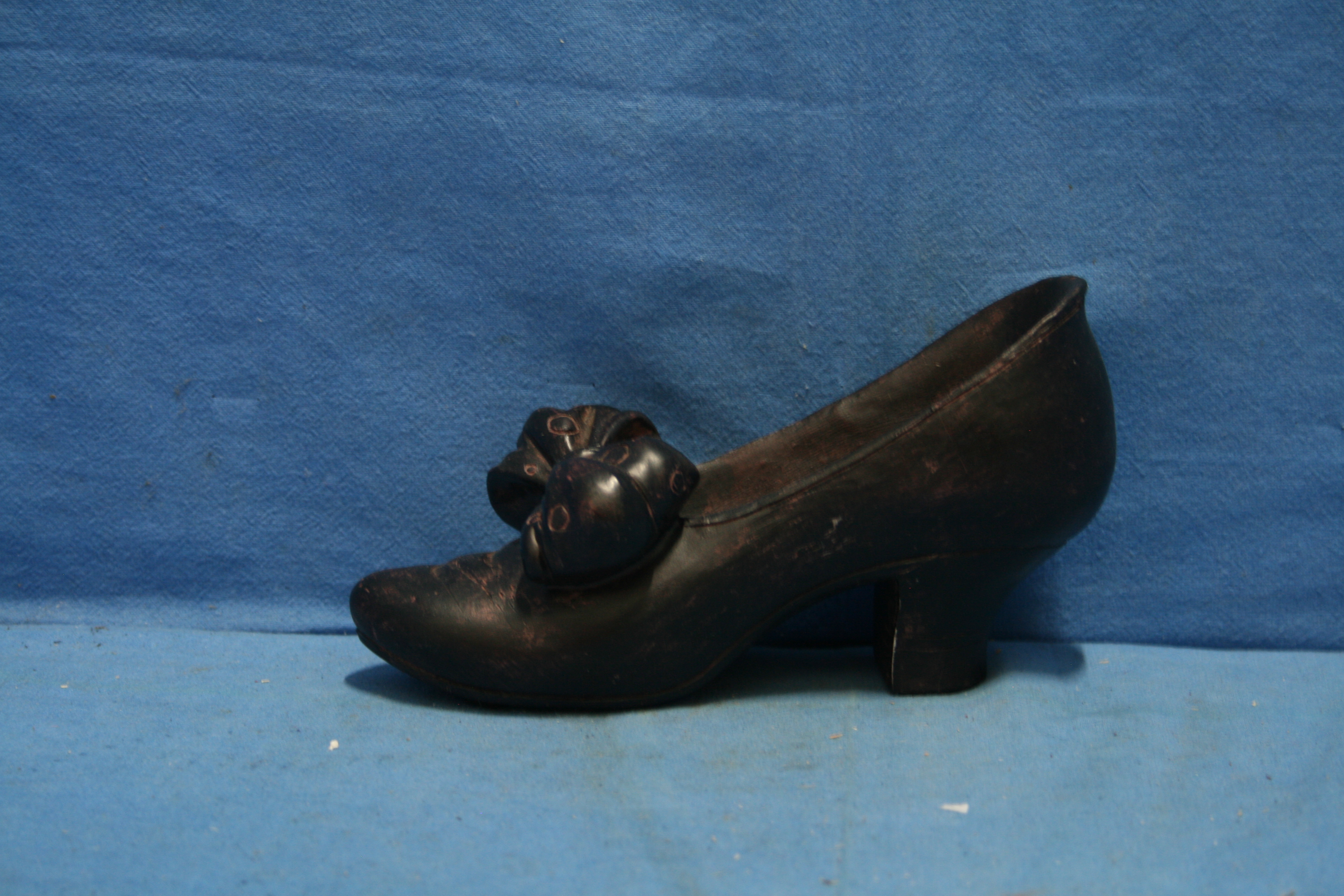 art nr: 1163 vintage houten sier schoen voor dames