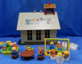 art nr: 737 vintage Fisher Price woonhuis