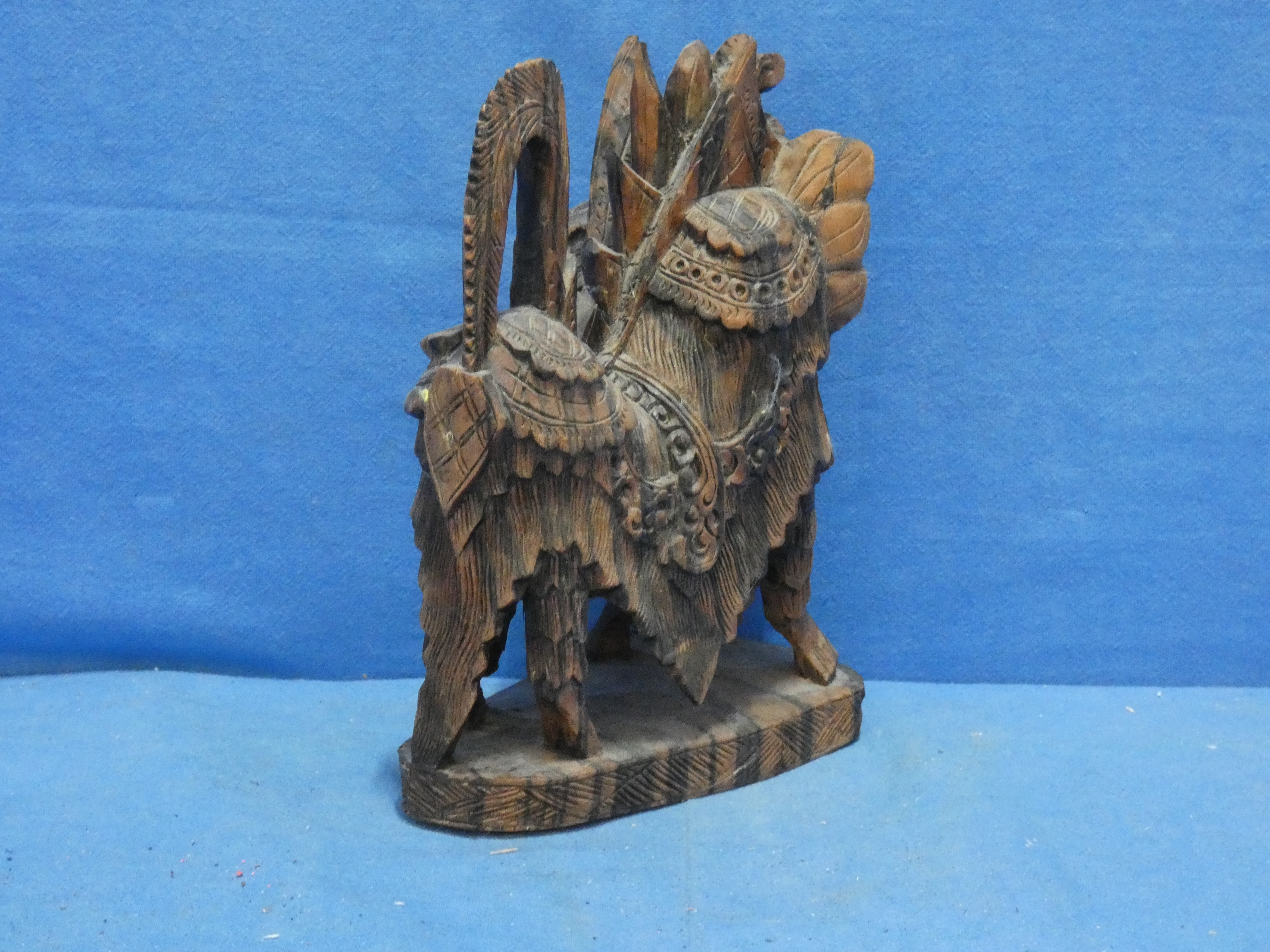 art nr: 1255 vintage drakenbeeld uit Bali