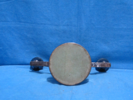 art nr: 1487 antieke verzilverde kaarsen kandelaar