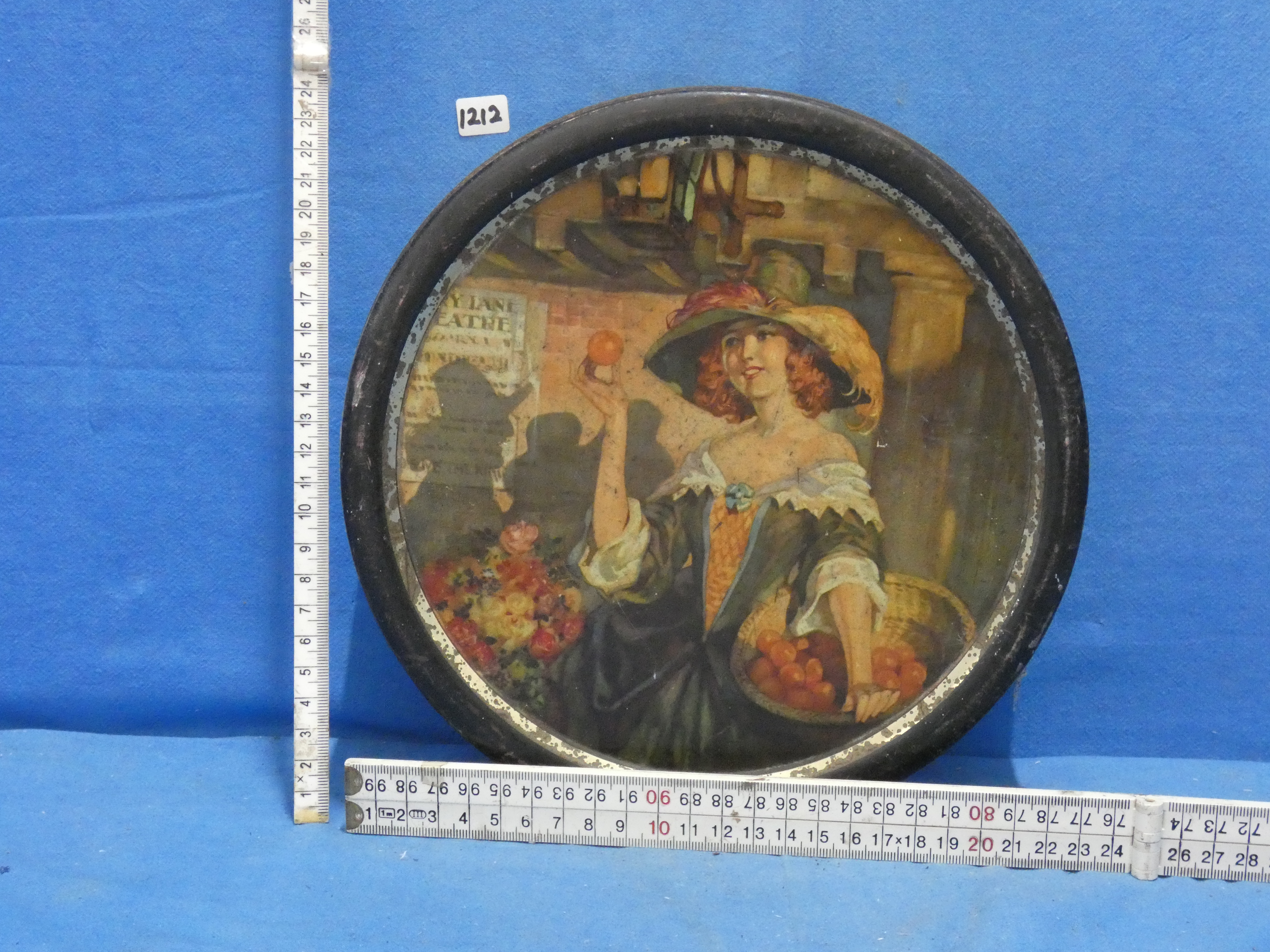 art nr: 1212 antiek Taverners fruitdrop trommel
