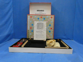 art nr: 1023 vintage Scrabble met draaitafel gezelschap spel