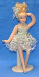 art nr: 215 vintage danseresje
